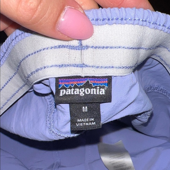 PINK AND NAVY ONLY Patagonia W’s baggies women’s shorts bundle - 5 inches - Picture 4 of 5